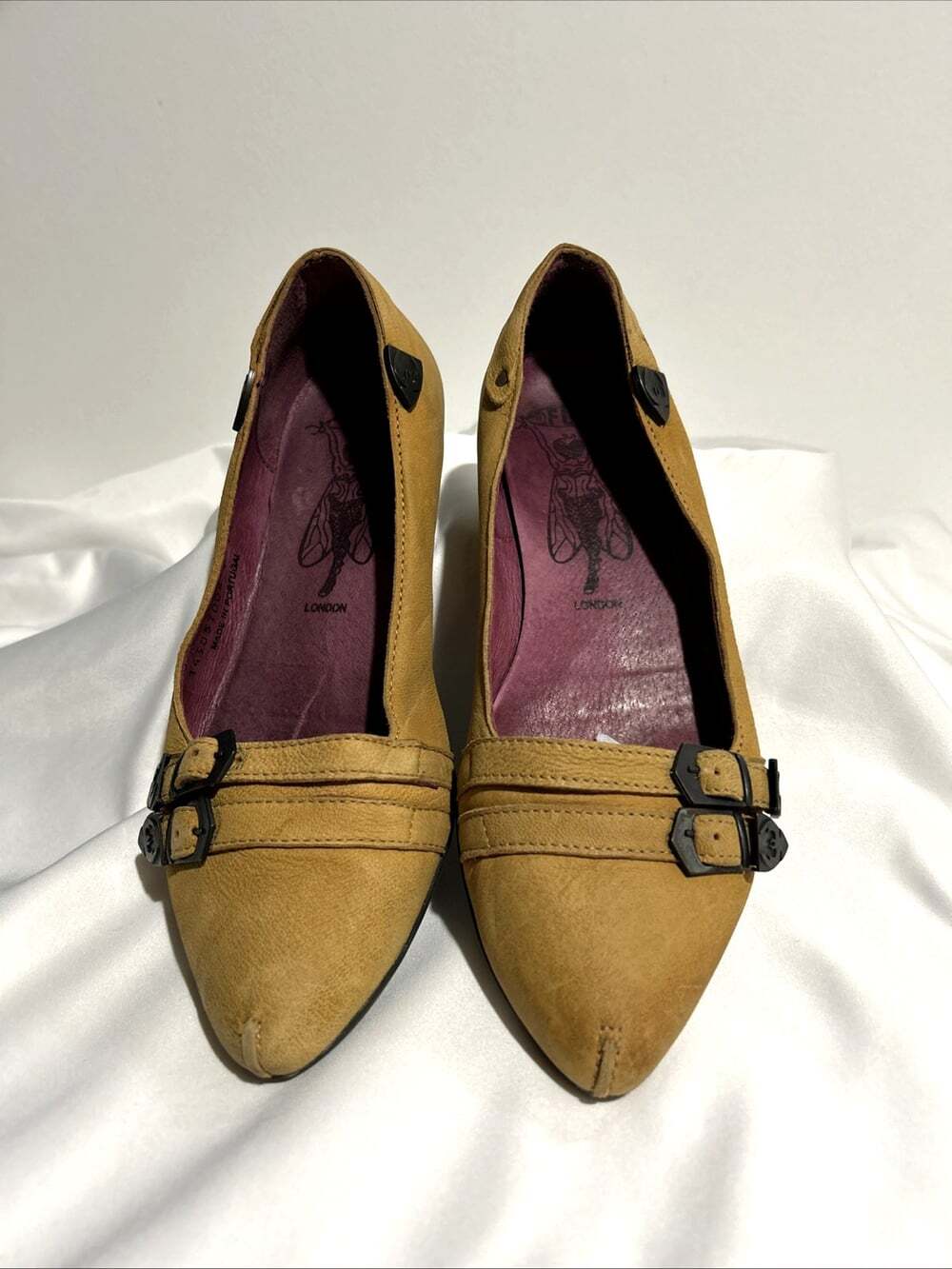 Fly London Mustard Yellow Flats Women’s Size EU 37